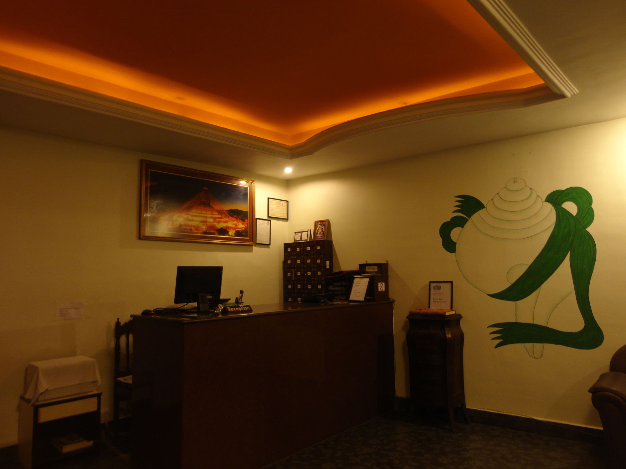 Green Hotel Katmandú Exterior foto